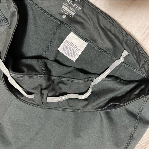 Nike Dri-Fit activewear joggers size L - Picture 6 of 9